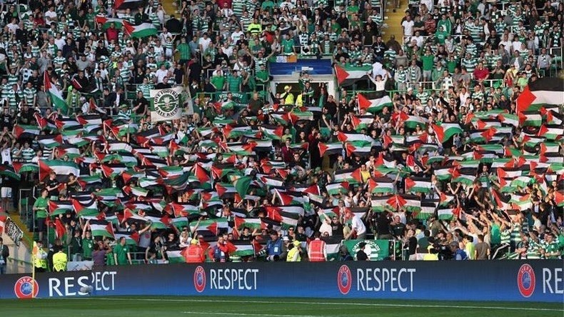 RÃ©sultat de recherche d'images pour "Conflit israÃ©lo-palestinien, le football  drapeau"